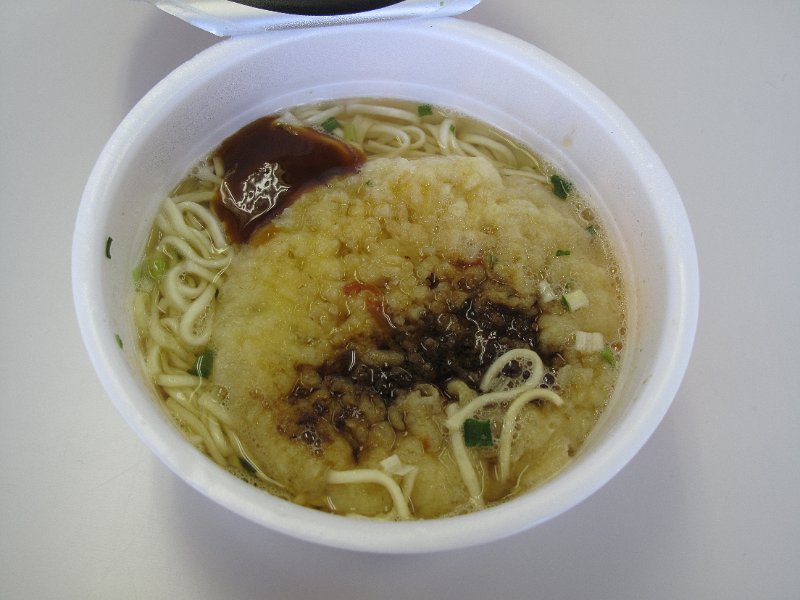 IMG_8018.JPG - 姫路駅そば(カップ麺)
