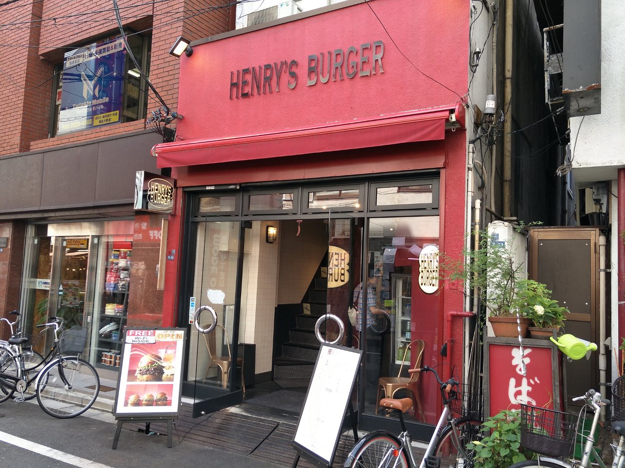g01_HENRY'S_BURGER_20180815.jpg - HENRY'S BURGER(秋葉原)