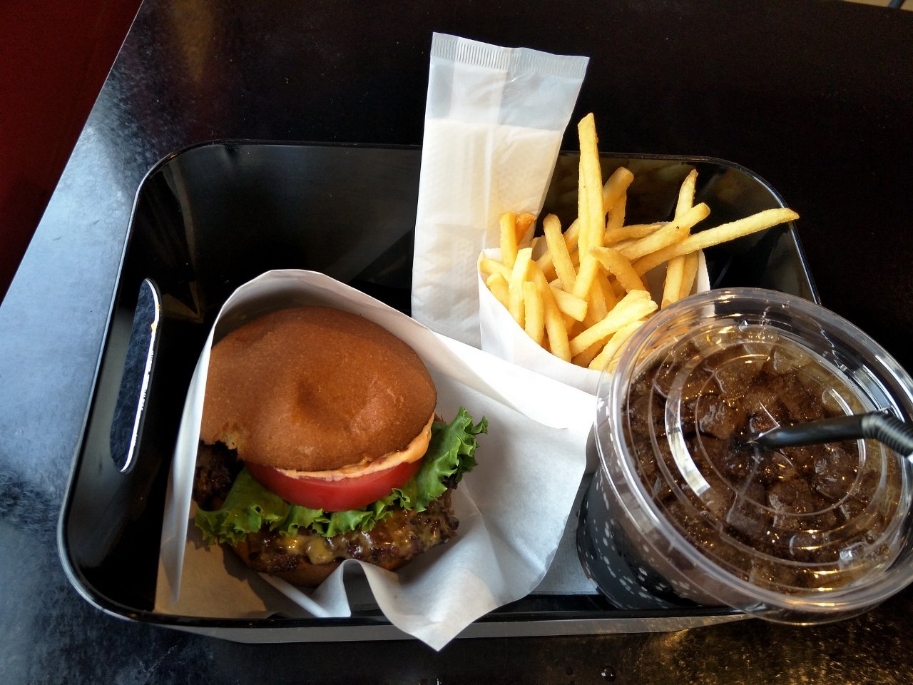 g03_HENRY'S_BURGER_20180815.jpg - HENRY'S BURGER(秋葉原)