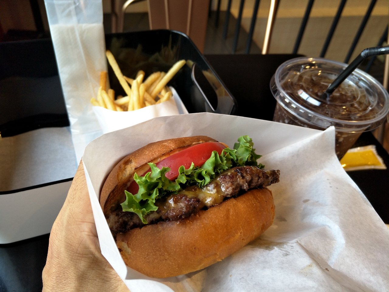 g04_HENRY'S_BURGER_20180815.jpg - HENRY'S BURGER(秋葉原)