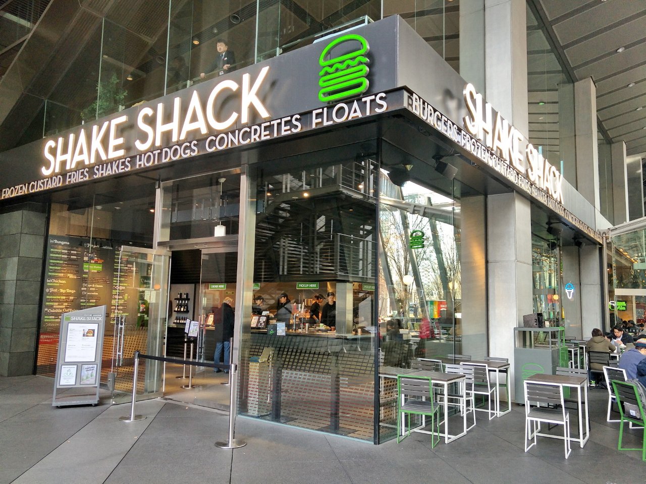 e01_SHAKE-SHACK_20190116.jpg
