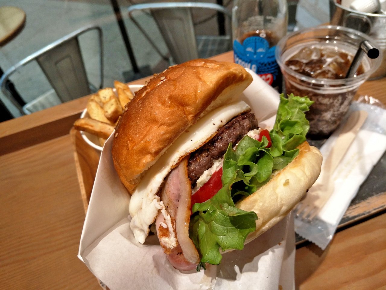 l04_ORGANIC-NATURAL-BURGER-KITCHIN_20190422.jpg